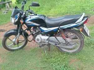 Bajaj CT100 2025