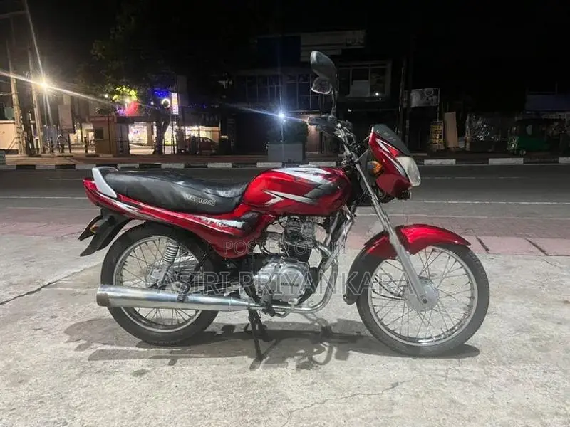 Bajaj CT100 2004