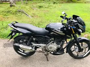 Bajaj Pulsar 150 2015