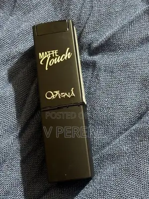 Viana Lipstick