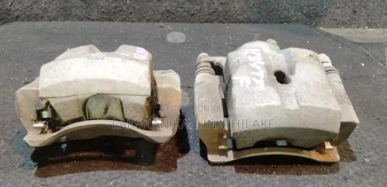 Toyota Prius ZVW30 brake caliper