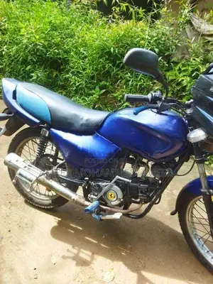 TVS Centra 2005