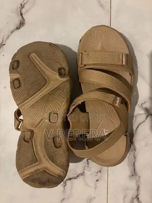 Ladies Chunky Sandals