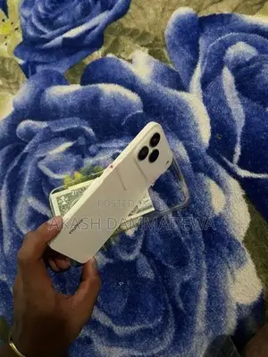 ZTE nubia V80 Design (Used)