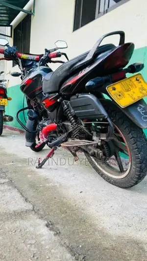 Bajaj Discover 2008