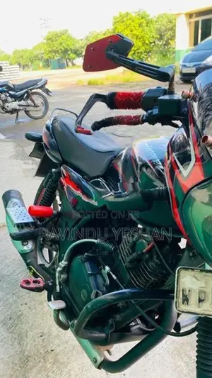 Bajaj Discover 2008