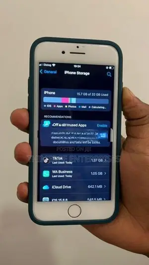 Apple iPhone 7 (Used)