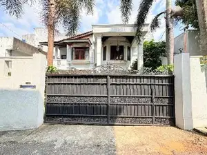 Two Storey House for Sale Battaramulla
