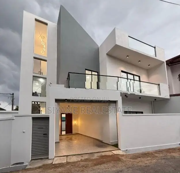 Beautiful Modern Brand New House for Sale in Athurugiriya