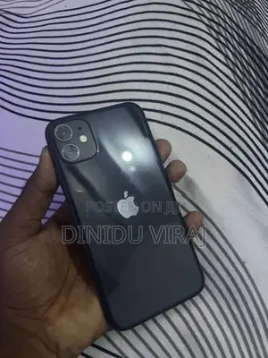 Apple iPhone 11 (Used)