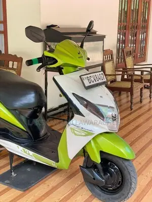 Honda Dio 2015