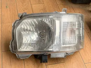 KDH 2015 Head Light