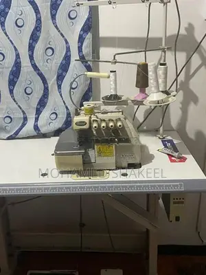 Shunfa Overlock Machine