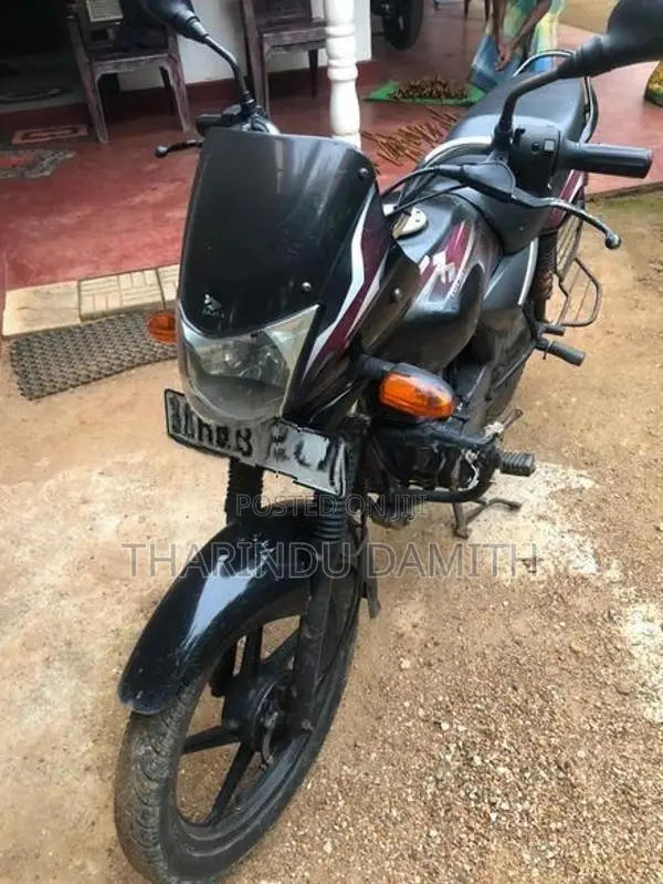 Bajaj Platina 2014