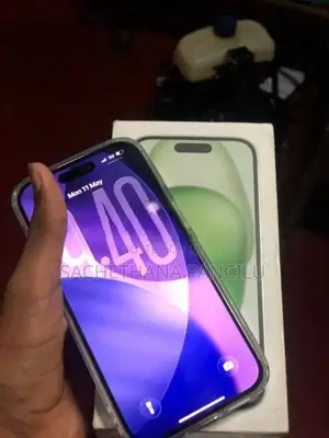 Apple iPhone 15 (Used)