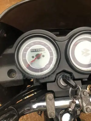 Bajaj Platina 2014