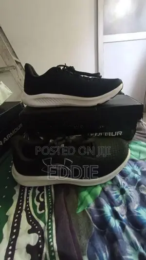 Under Amour Charged Pursuit Unisex Trainers