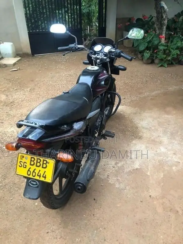 Bajaj Platina 2014