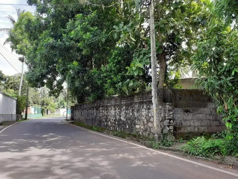 Land for Sale in Piliyandala