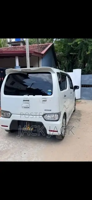 Suzuki Wagon R 2018