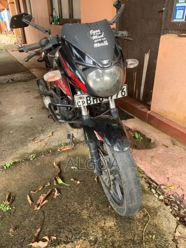 Bajaj Pulsar 150 2018