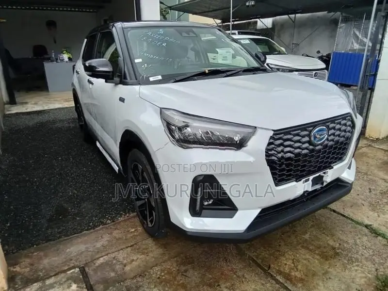 Daihatsu Rocky Hybrid Premium G 2026