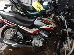 Bajaj CT100 2025
