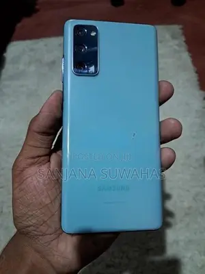 Samsung Galaxy S20FE (Used)