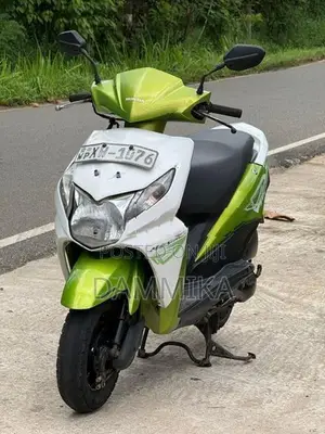 Honda Dio 2012