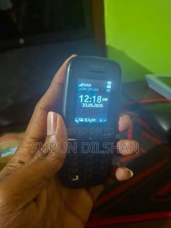 Nokia 105 Button Phone (Used)