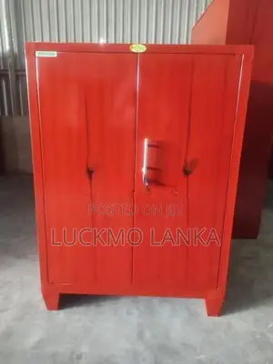 New 4x3 Size Half Steel Cupboard (Kkk13)