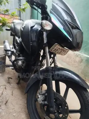 Bajaj Pulsar 150 2015
