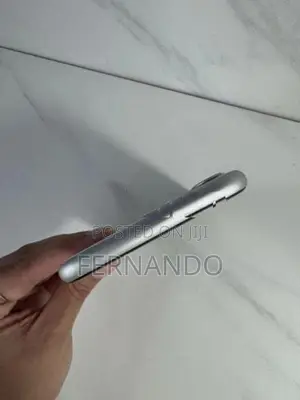Apple iPhone 11 64GB (Used)