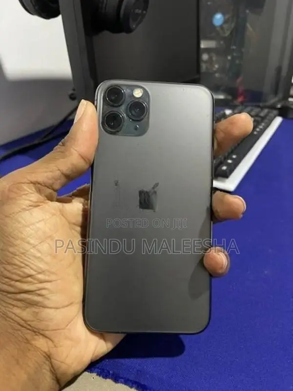 Apple iPhone 11 Pro (Used)
