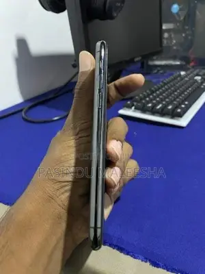 Apple iPhone 11 Pro (Used)