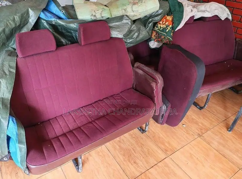 Toyota Dolphin Sheets Set