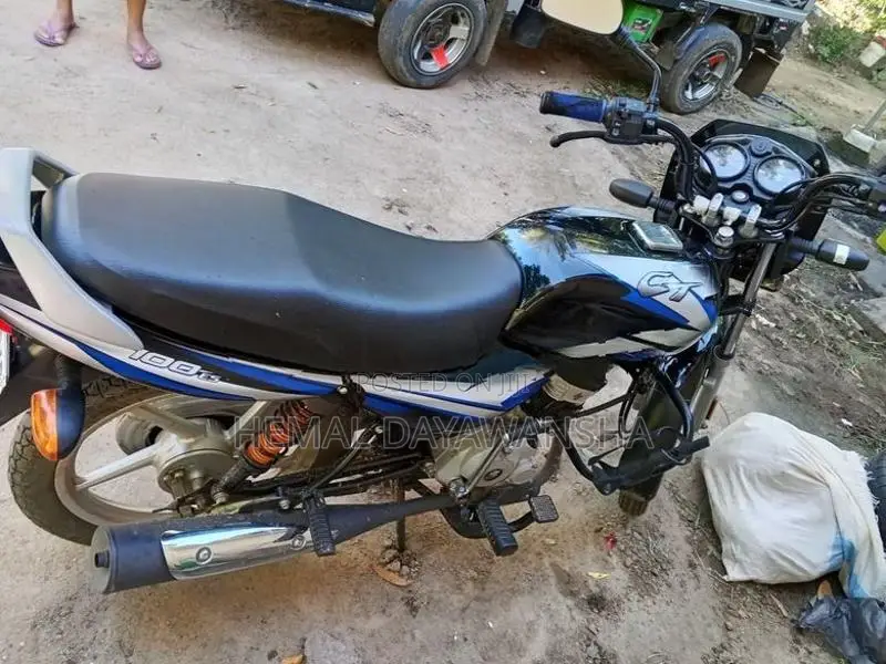 Bajaj CT 110 2025