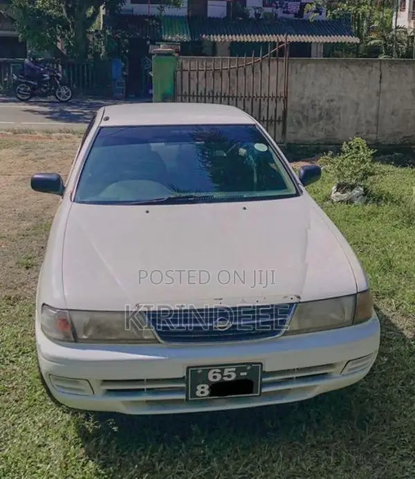 Nissan Sunny FB14 1997