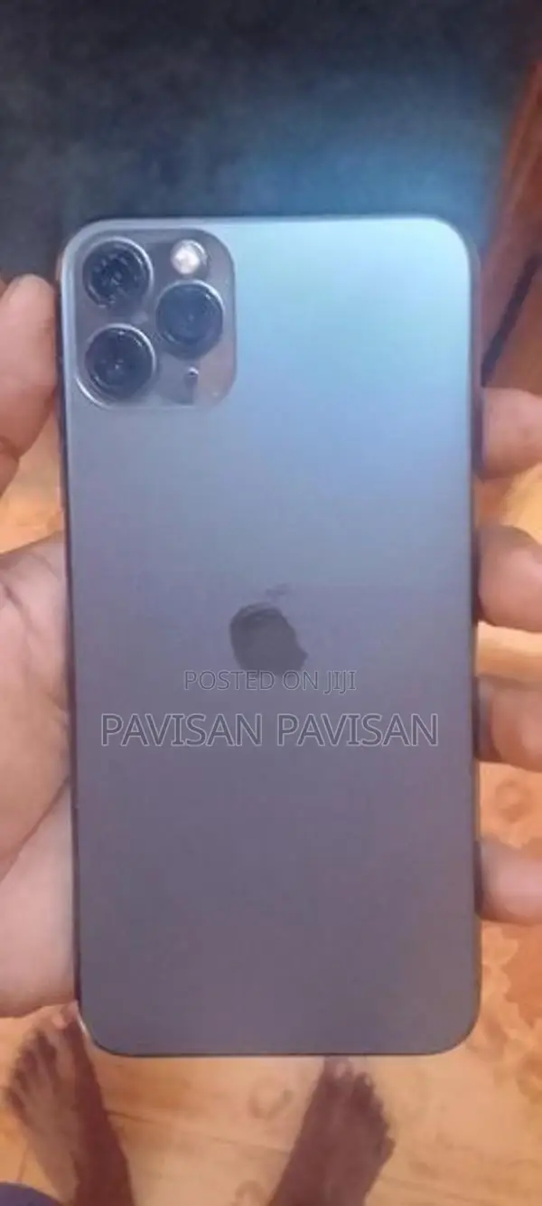 Apple iPhone 11 Pro Max (Used)