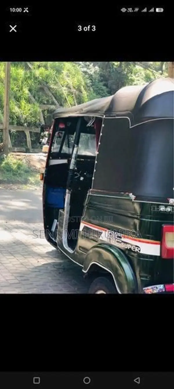 Bajaj RE 2002