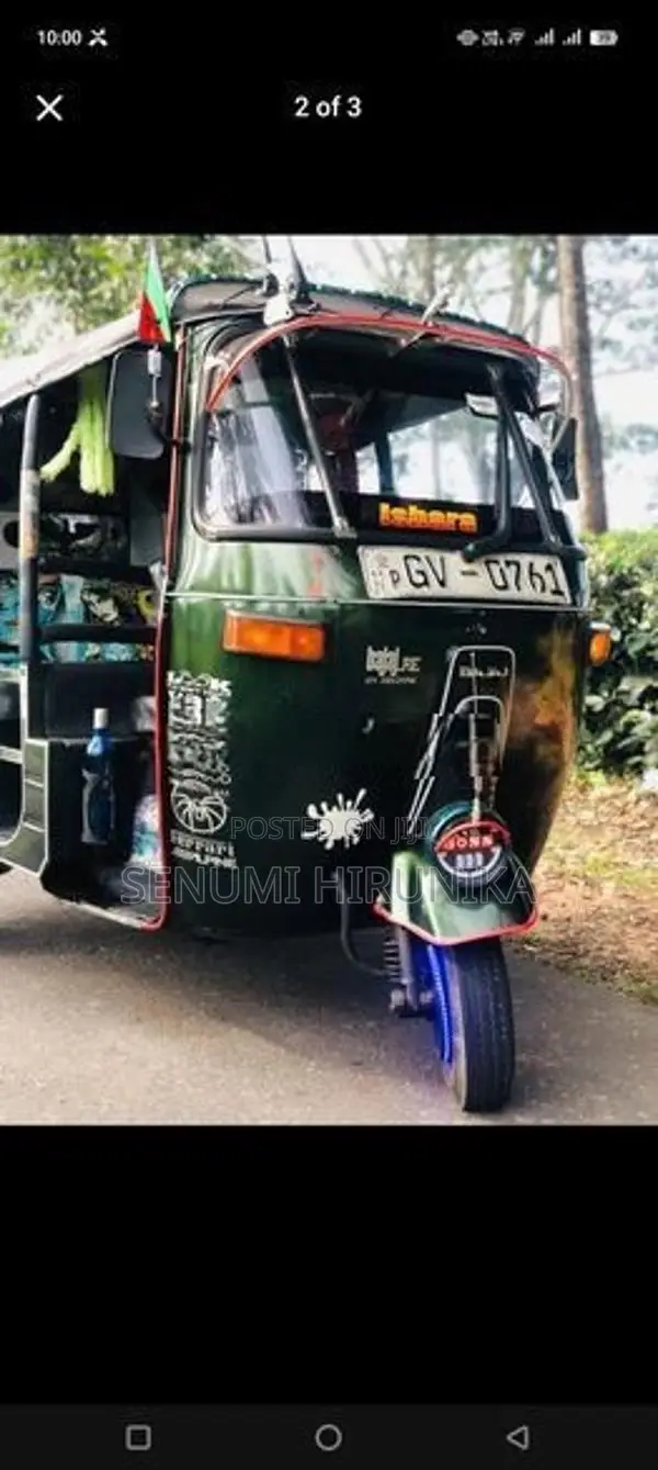 Bajaj RE 2002