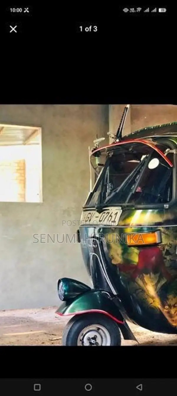Bajaj RE 2002