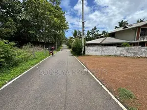 Near Town Superb Land for Sale in Piliyandala