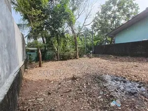 පිලියන්දල නගරයට ලගින් ඉඩමක් විකිණීමට ඇත