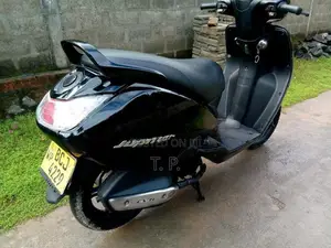 TVS Jupiter 2015