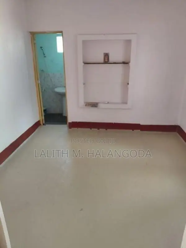 2 Bedroom House (500sqft) for Rent at Navinna, Maharagama