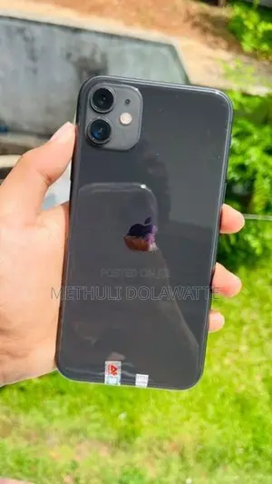 Apple iPhone 11 (Used)