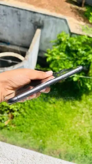 Apple iPhone 11 (Used)