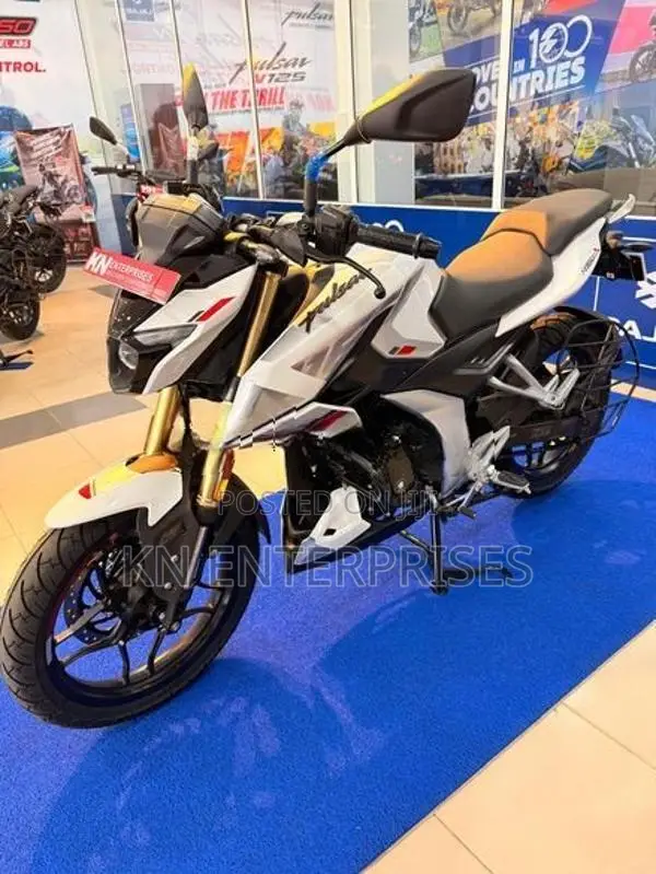 Bajaj Pulsar N160 Premium 2026