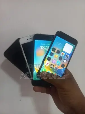 Apple iPhone 8 (Used)